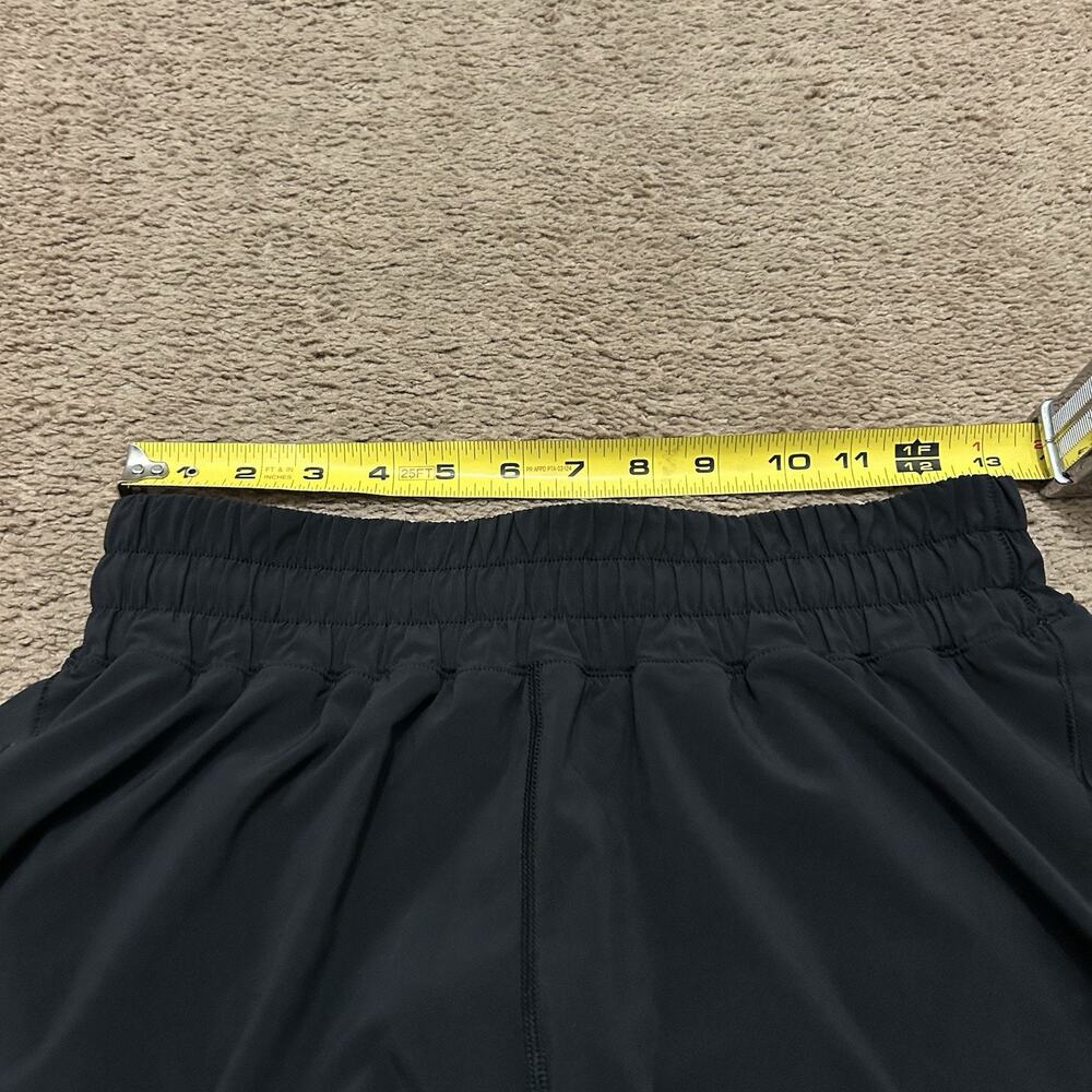 Lululemon Black Hotty Hot Lined Shorts Size 8 - Picture 3 of 8
